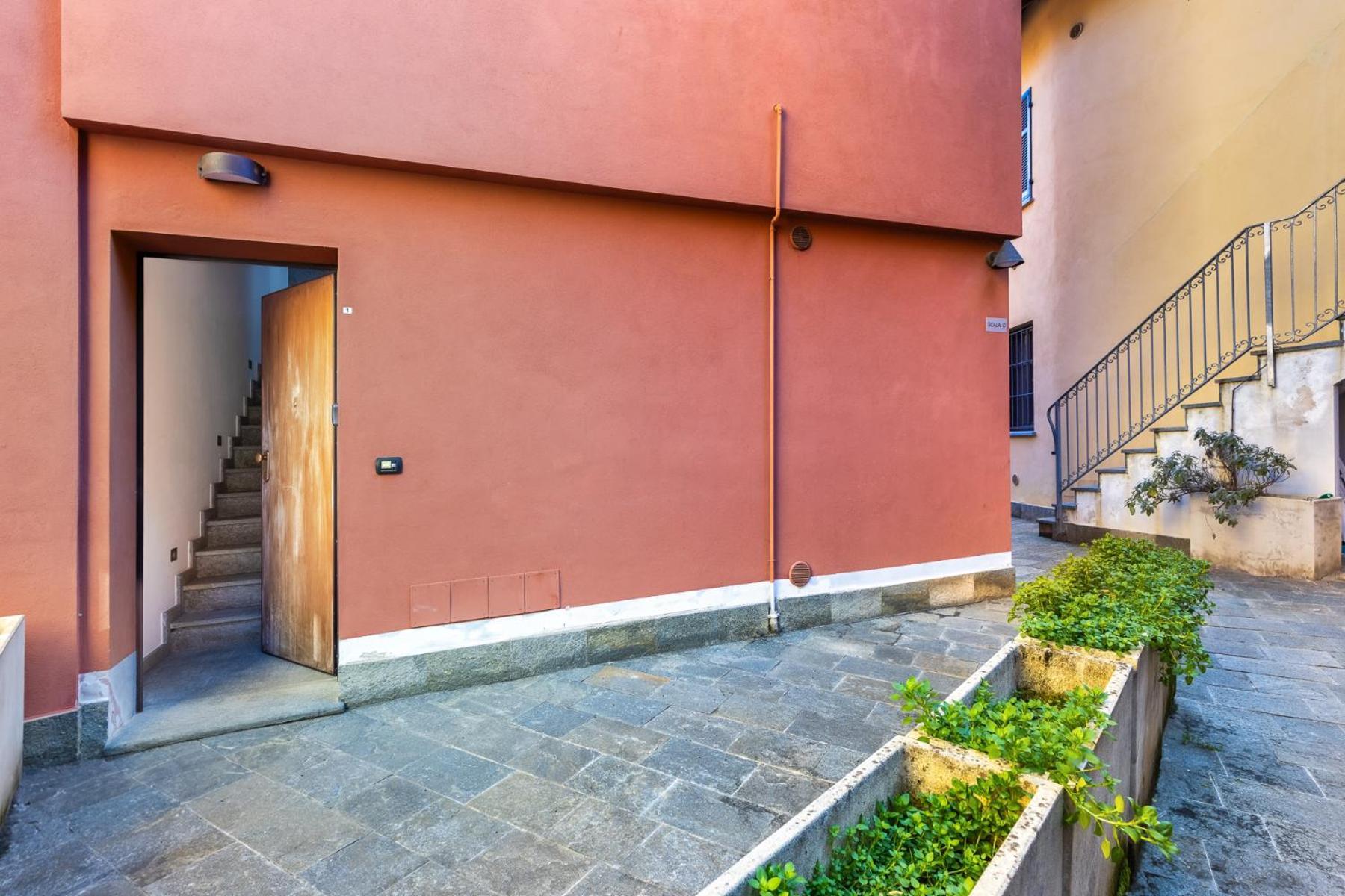 Ferienwohnung Strepitoso Loft Con Vista Duomo Alba  Exterior foto